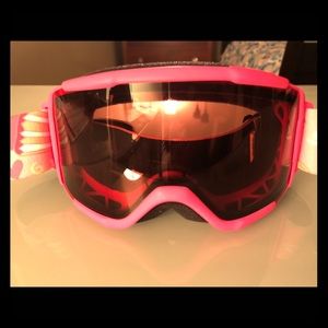 Children’s Pink Ski Goggles